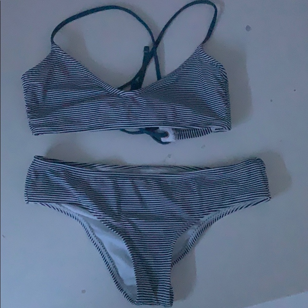Bathing suit
